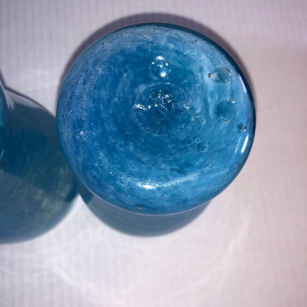4 Handblown art glass swirl white and Aqua vintage glasses - Picture 6 of 14